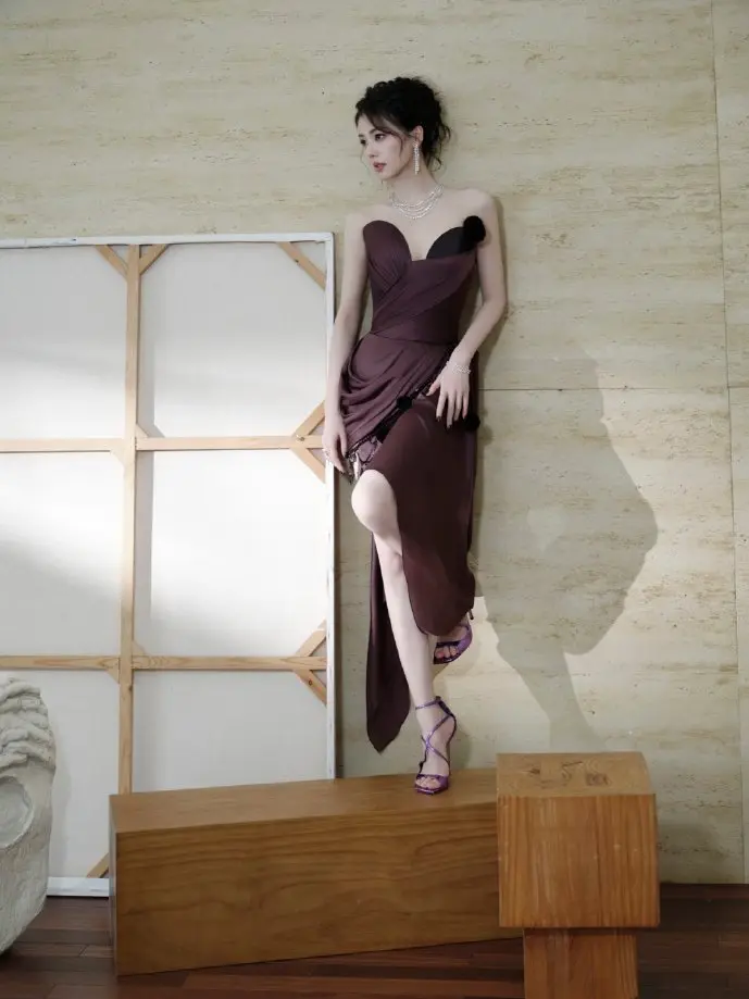 烈火战车下载实机画面